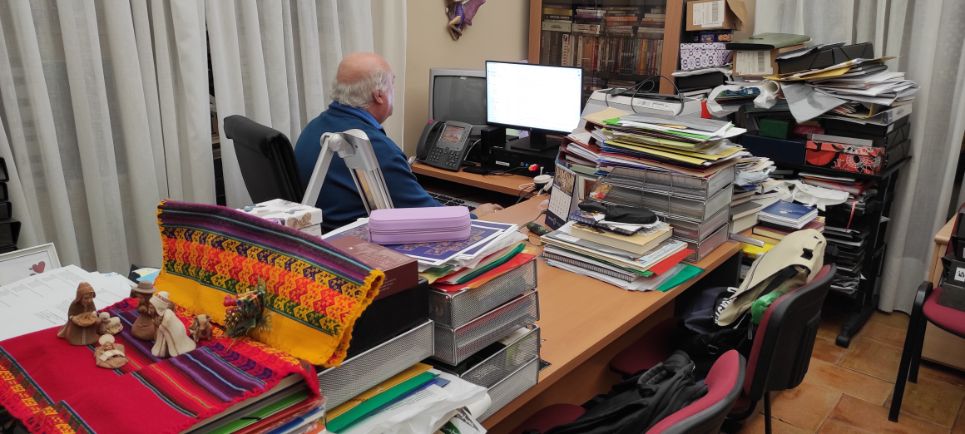 José María en su despacho // FOTO: Álvaro Arribas Martínez